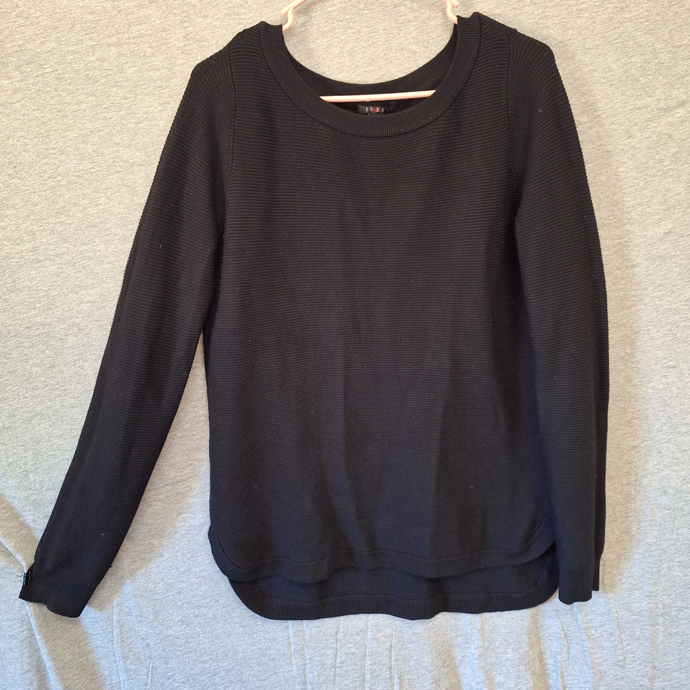 Cyrus Classic Rib-Knit Cozy Sweater Long Sleeve Notch Hem Size Medium Black